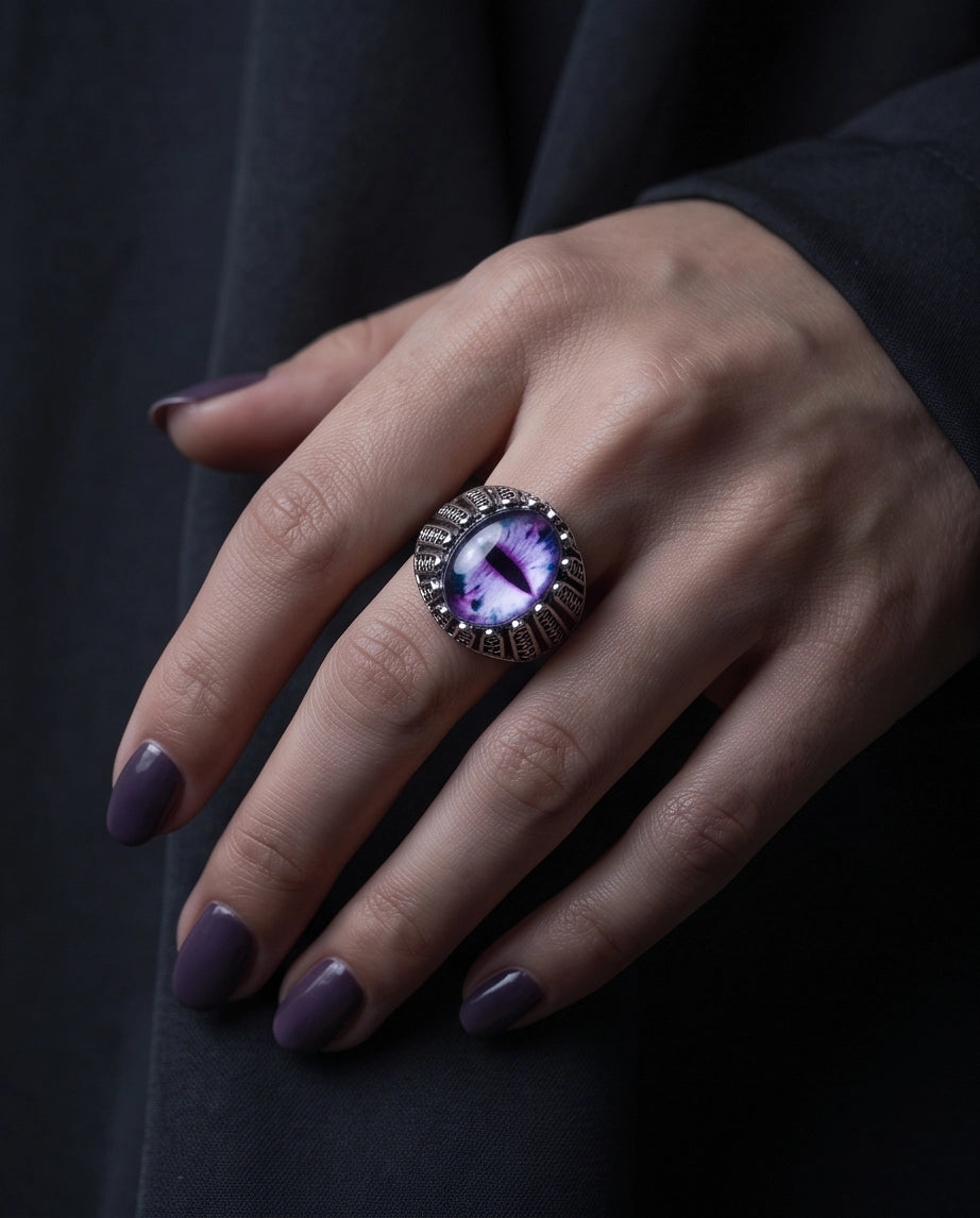 Amethyst Lattice Slit-Pupil Silver Ring
