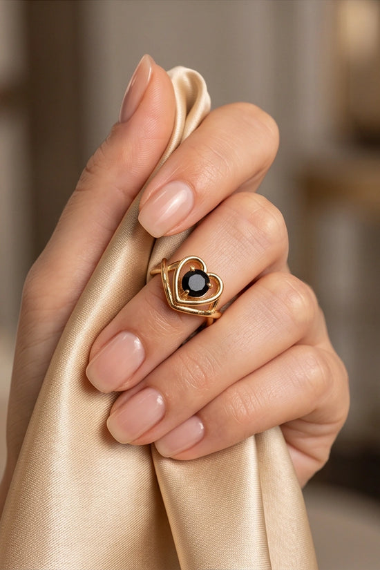 Gold Black Diamond Heart Openwork Ring