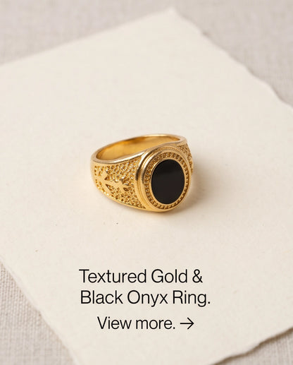 Onyx-Style Oval Cabochon Palm Tree Motif Gold Ring