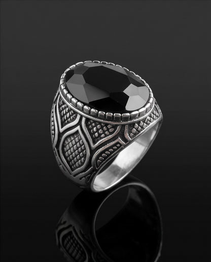 Black Gemstone Beaded Bezel Scale-Lattice Silver Ring