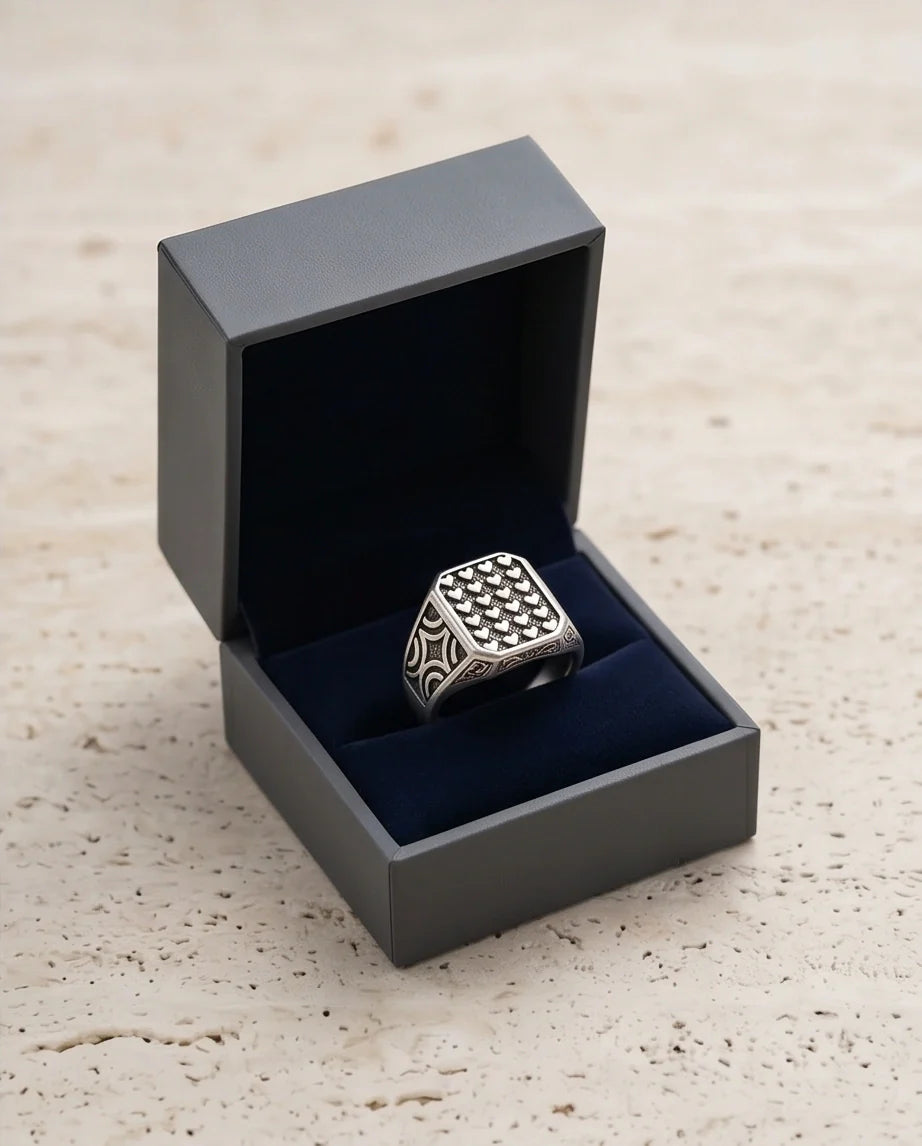 Vintage Sterling Silver Micro-Heart Lattice Signet Ring