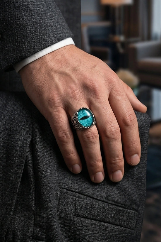 Vintage Sterling Silver Turquoise Dragon's Eye Statement Ring