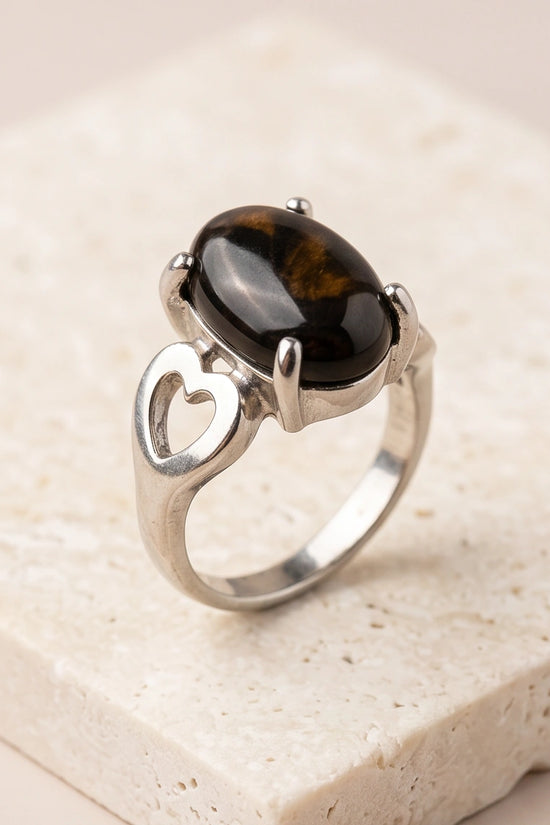 Mystic Meridian Onyx Heart Ring