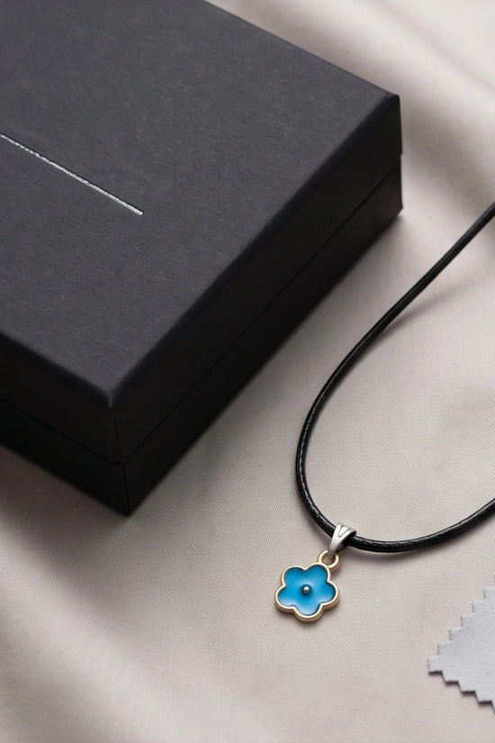Sky Blue Forget-Me-Not Pendant