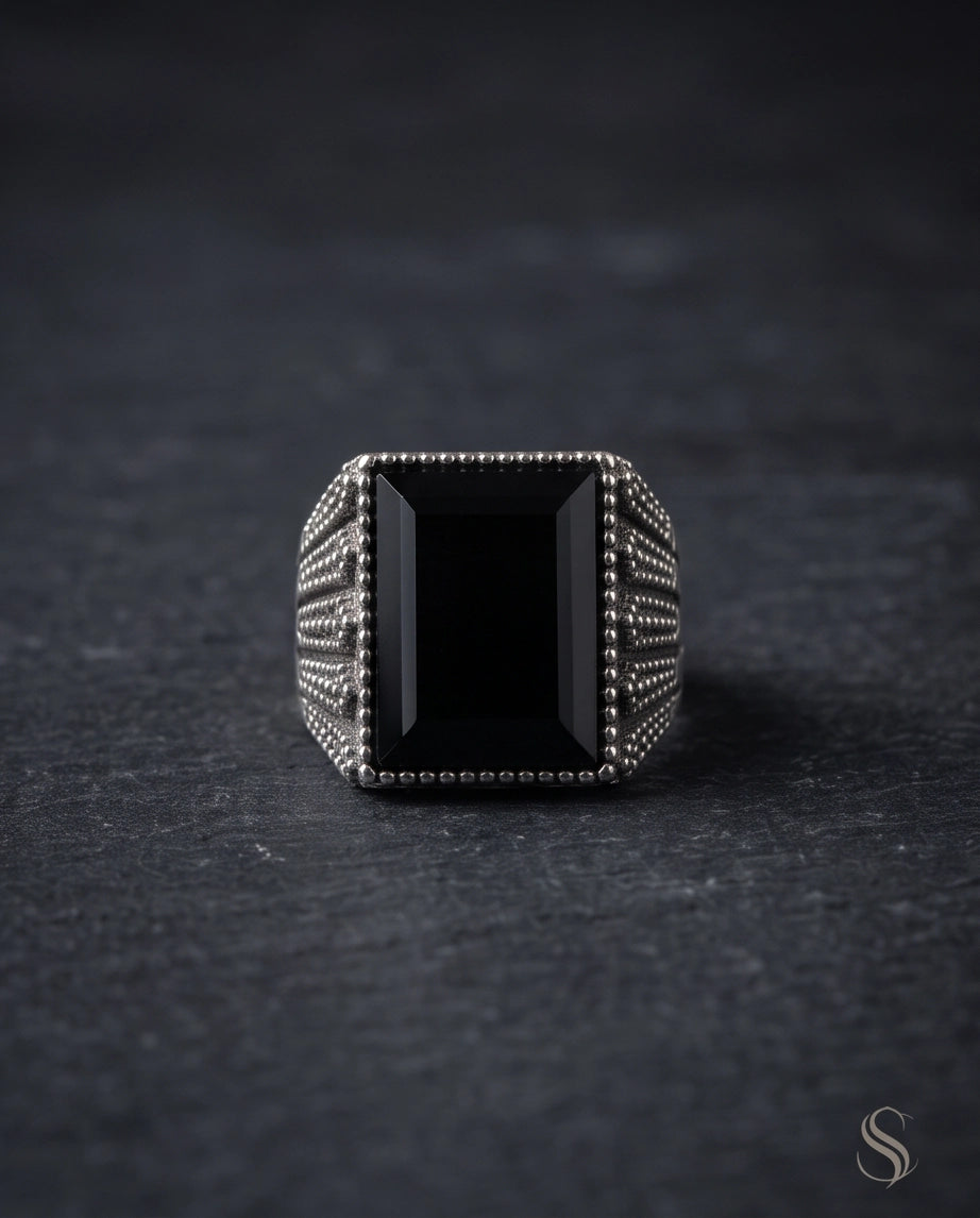 Onyx Gemstone Beaded Frame Emerald-Cut Fluted Stippled Silver Ring