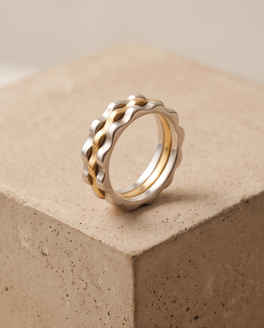 Interlocking Gear Minimalist Band