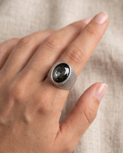 Onyx Gemstone Brickwork Mesh Silver Ring