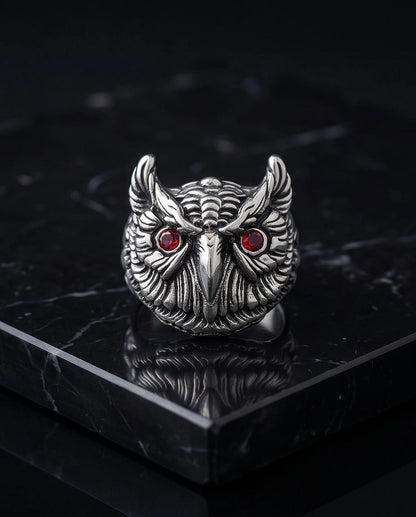 Red-Eyed Sculpted Owl Signet Ring