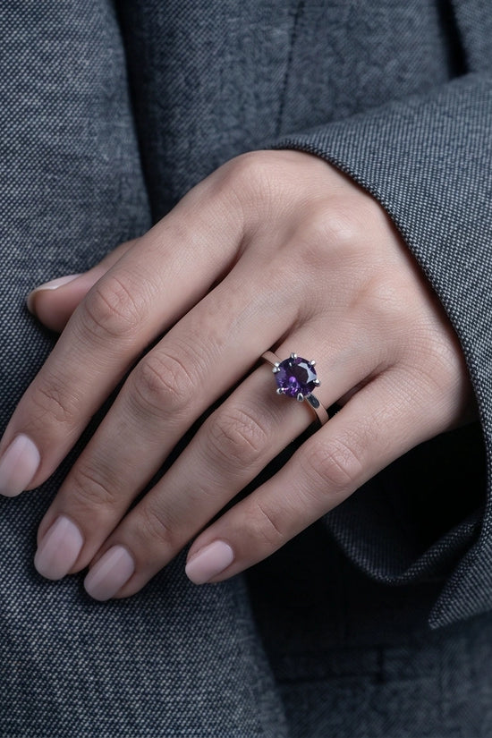 Sterling Silver Amethyst Purple Round Cut Solitaire Ring