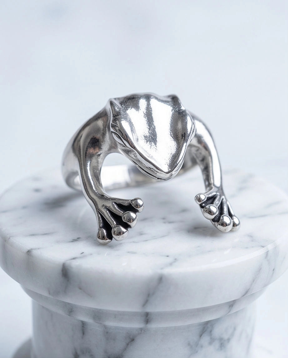 Silver Sculpted Frog Wrap Ring