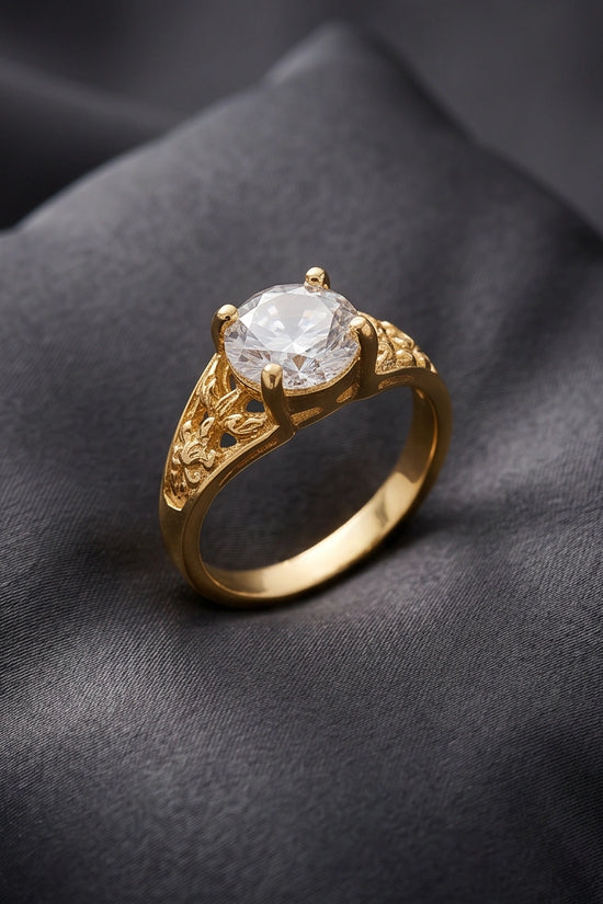 Golden Empress Moissanite Filigree Ring