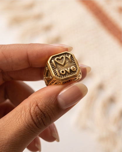 Sunburst "I Love" Gold Signet Ring