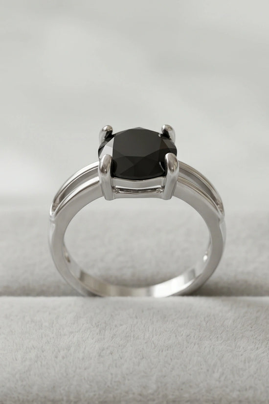 Sterling Silver Round-Cut Split Shank Black Onyx Ring