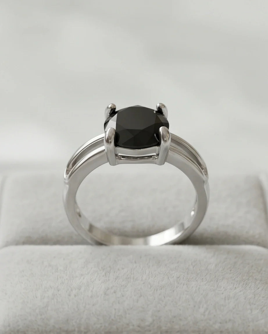 Sterling Silver Round-Cut Split Shank Black Onyx Ring