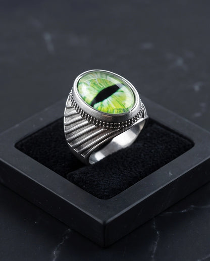 Emerald Serpent Eye Beaded Silver Ring