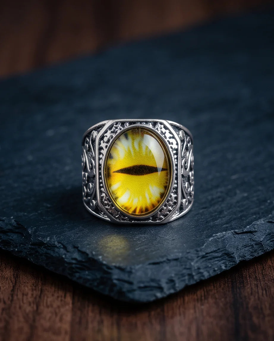 Amber Slit-Pupil Gilded Frame Silver Ring