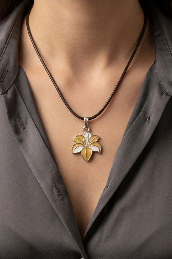Elegant Pastel Yellow and White Lily Enamel Pendant Necklace