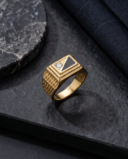 Split-Face Onyx & Clear Stone Diamond-Mesh Gold Ring