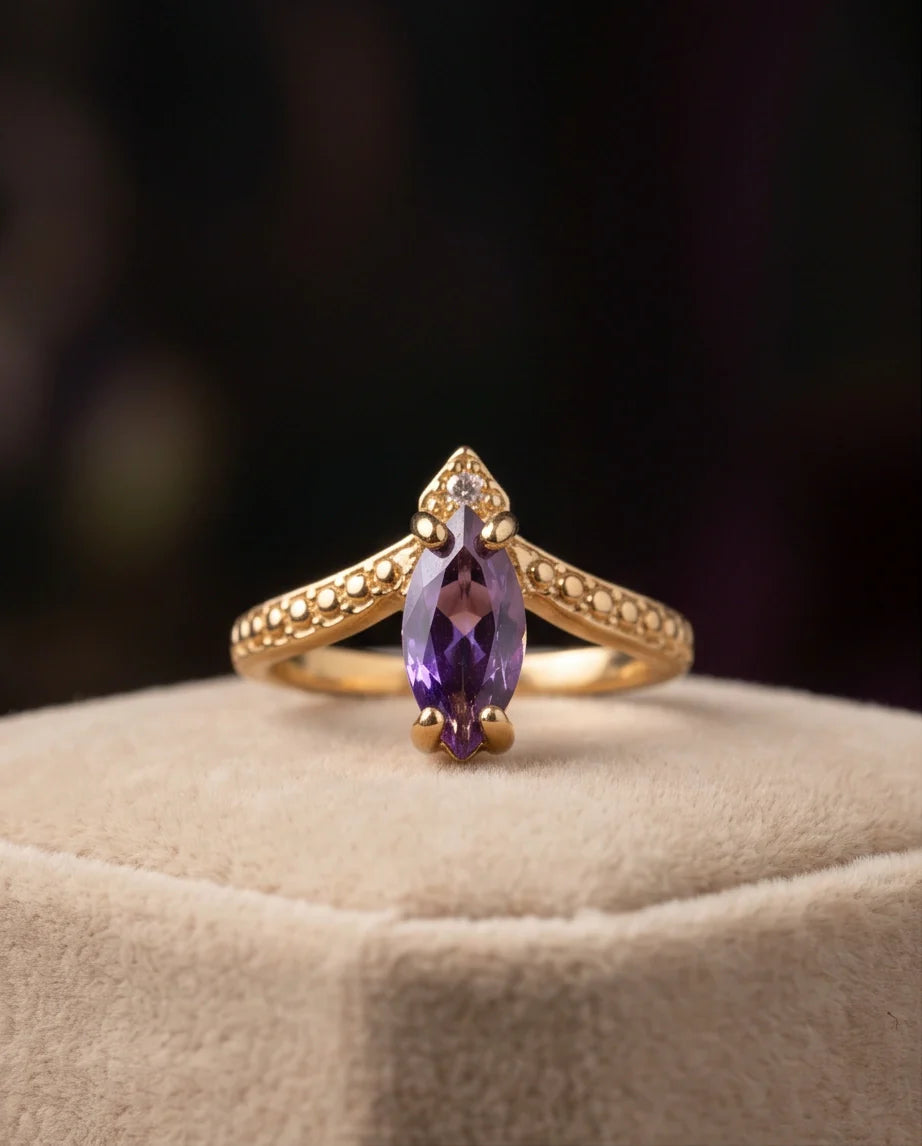 Vintage Gold Marquise Amethyst Filigree Ring