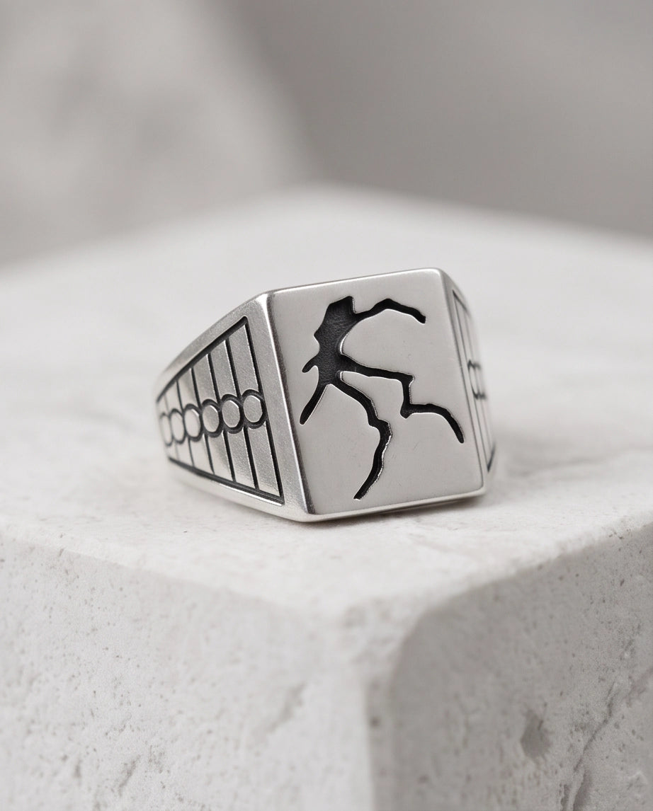 Minimalist Lightning Bolt Signet Ring