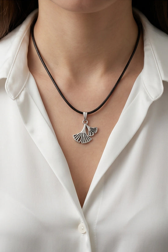 Silver Ginkgo Leaf Pendant Necklace