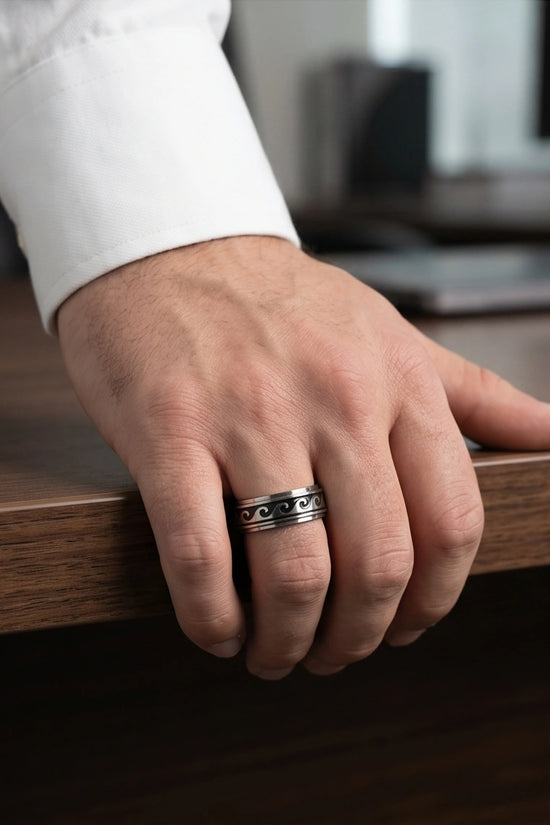 Minimalist Ocean Wave Engraved Band Ring
