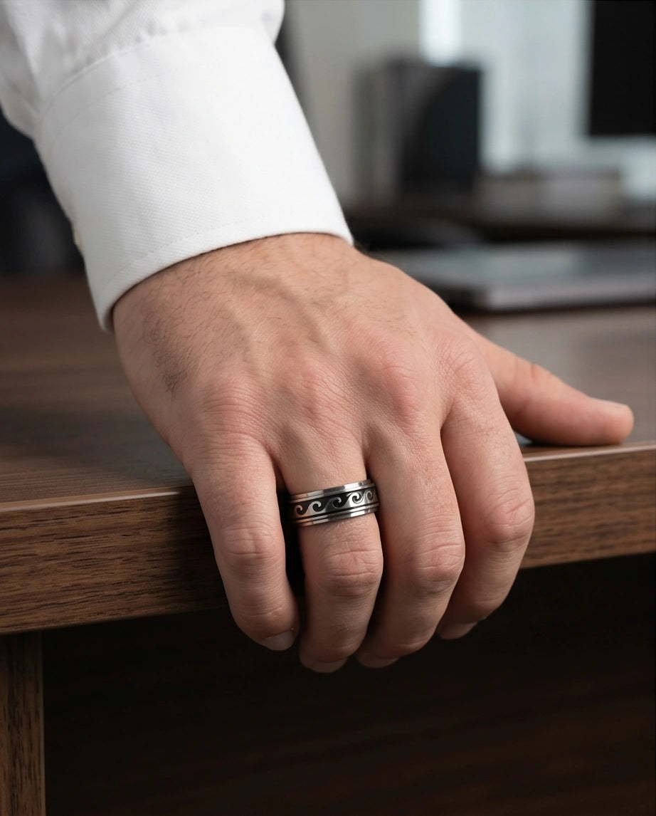 Minimalist Ocean Wave Engraved Band Ring
