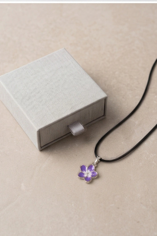 Elegant Purple and White Floral Enamel Pendant Necklace
