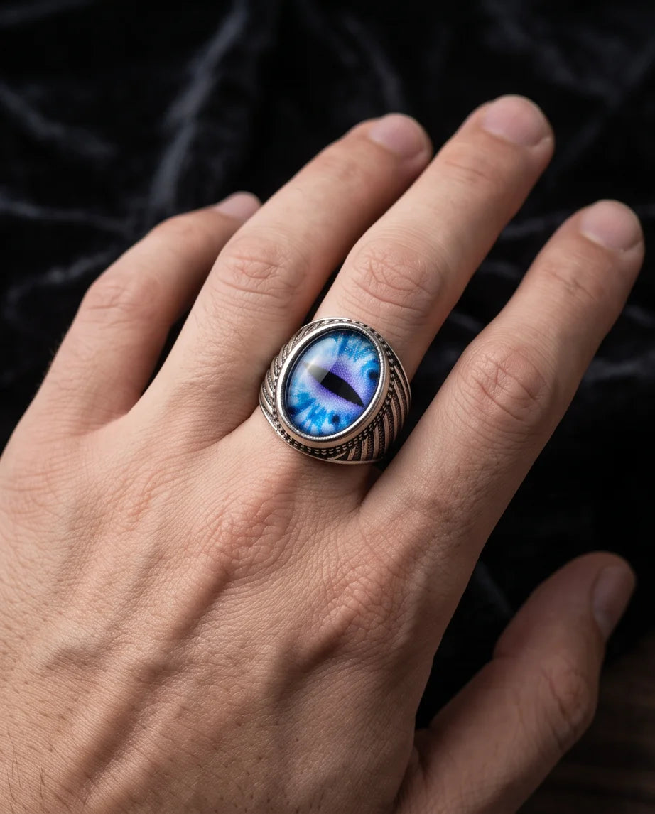 Sapphire Frost Slit-Pupil Beaded Silver Ring
