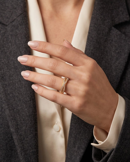 Pavé Gold Infinity Bypass Band