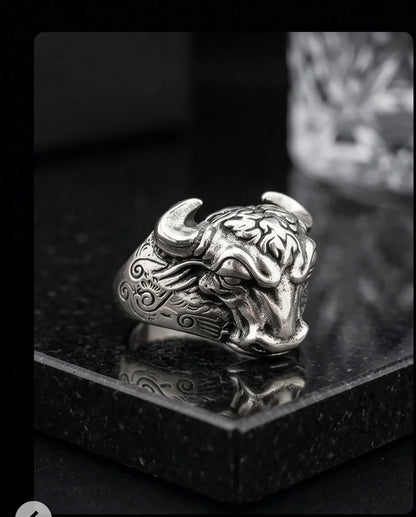 Vintage Oxidized Silver Bull Head Power Statement Ring