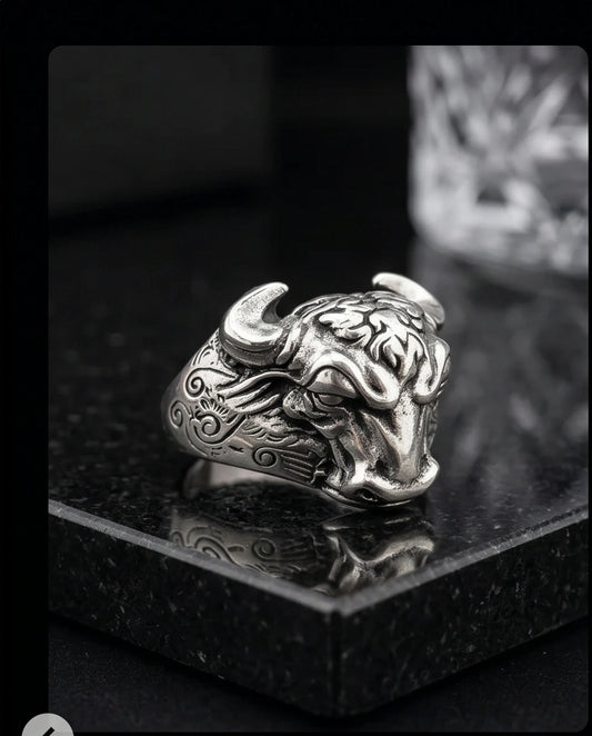Vintage Oxidized Silver Bull Head Power Statement Ring