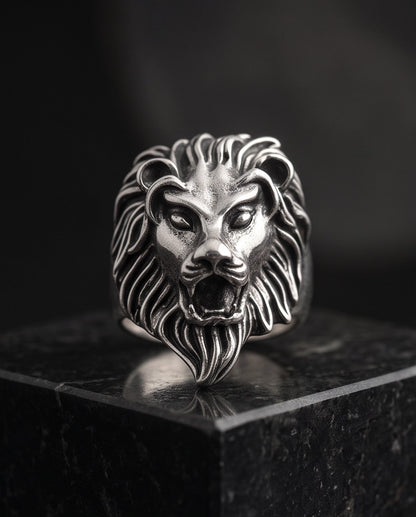 Roaring Majestic Lion Sculpted Ring