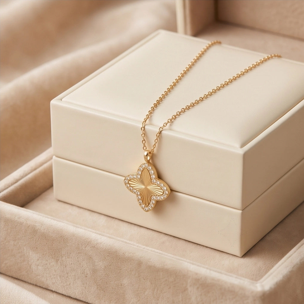 Gold Diamond-Cut Clover Pendant Necklace