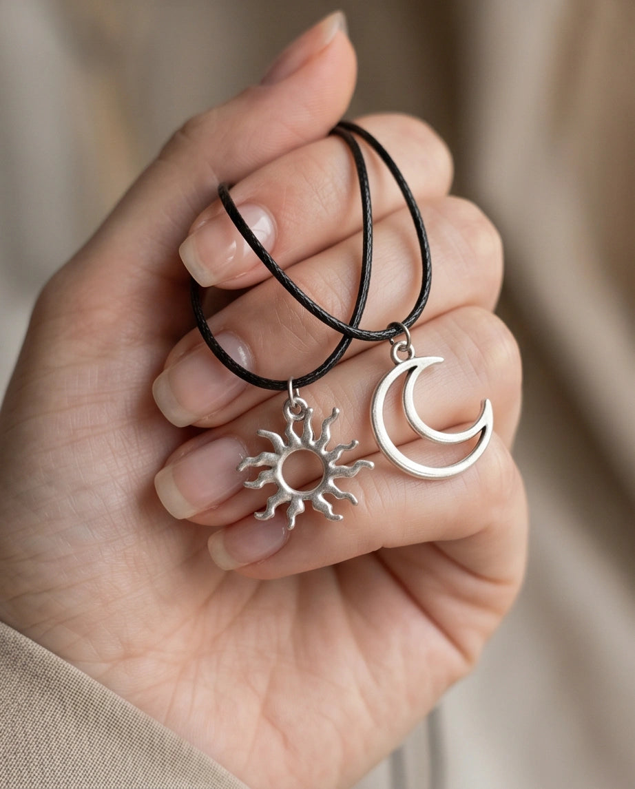 2pcs Celestial Sun and Moon Matching Pendant Necklaces Set