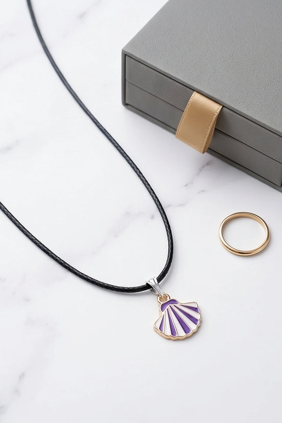 Striped Purple and White Seashell Enamel Pendant Necklace