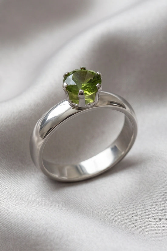 Sterling Silver Round-Cut Olive Green Solitaire Ring