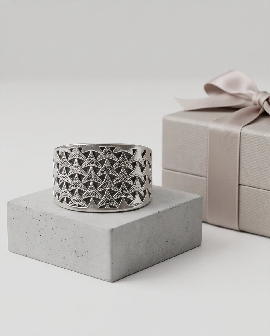 Interlocking Triangular Mosaic Silver Band