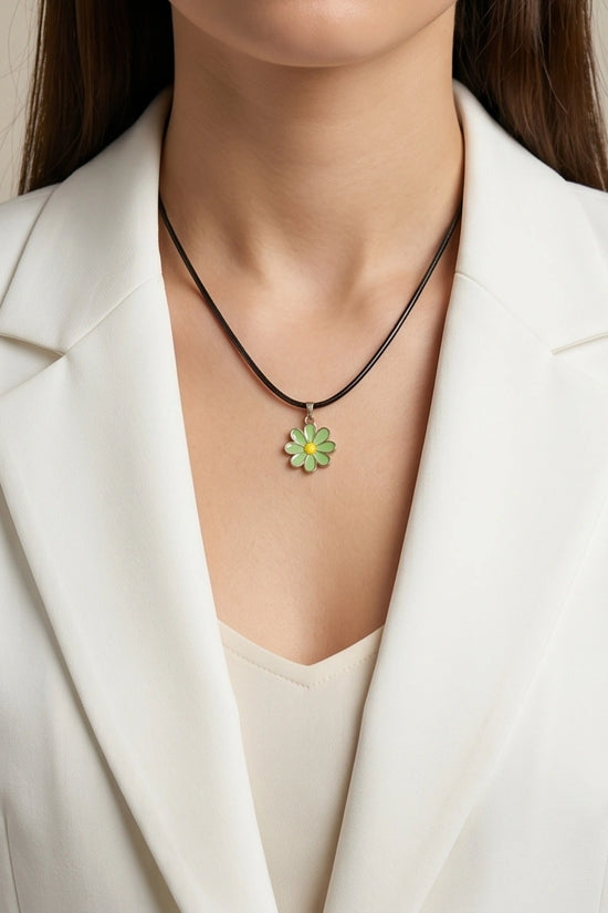 Gold and Light Green Daisy Necklace