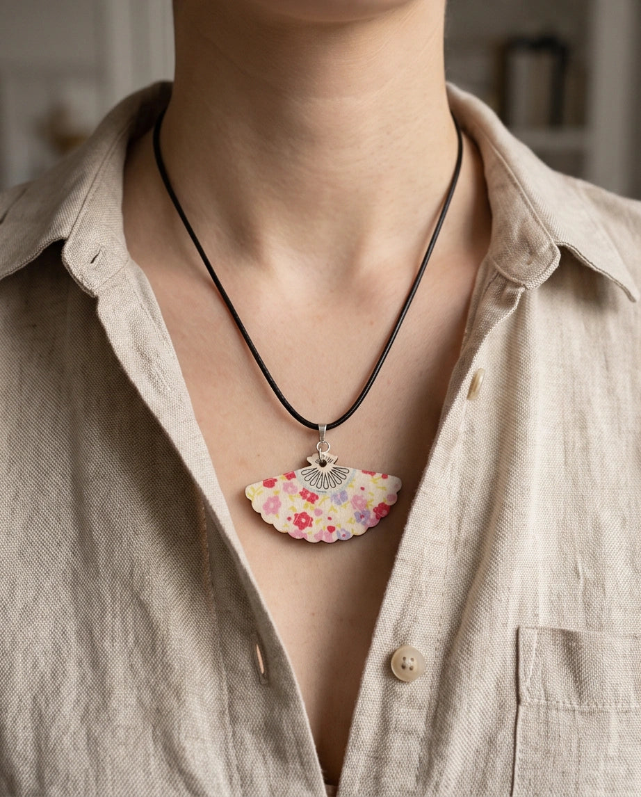 Vintage Pastel Pink Floral Hand-Fan Pendant Necklace
