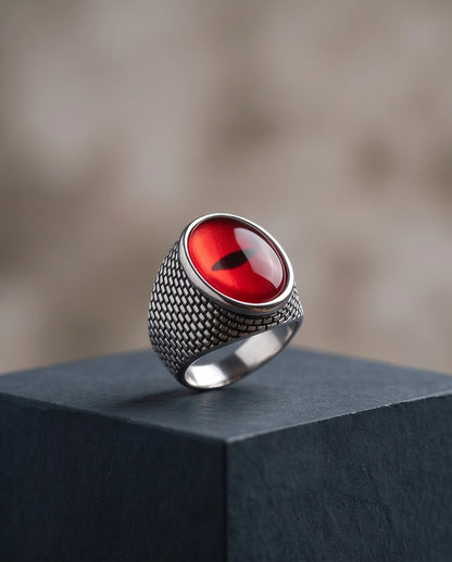 Ruby Slit-Pupil Mesh Silver Ring
