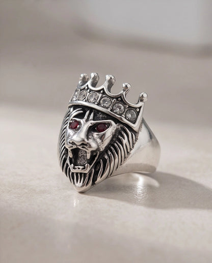 Ruby-Eyed Crowned Lion King Ring