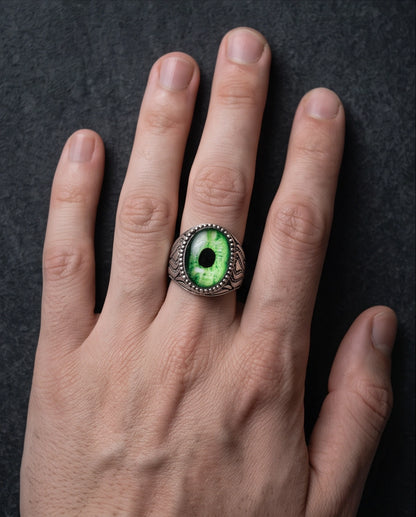 Emerald Dragon-Eye Cabochon Ornate Scrollwork Silver Ring