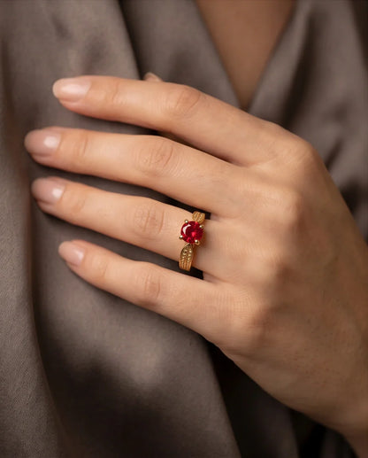 Vintage Gold Ruby Botanical Leaf Ring