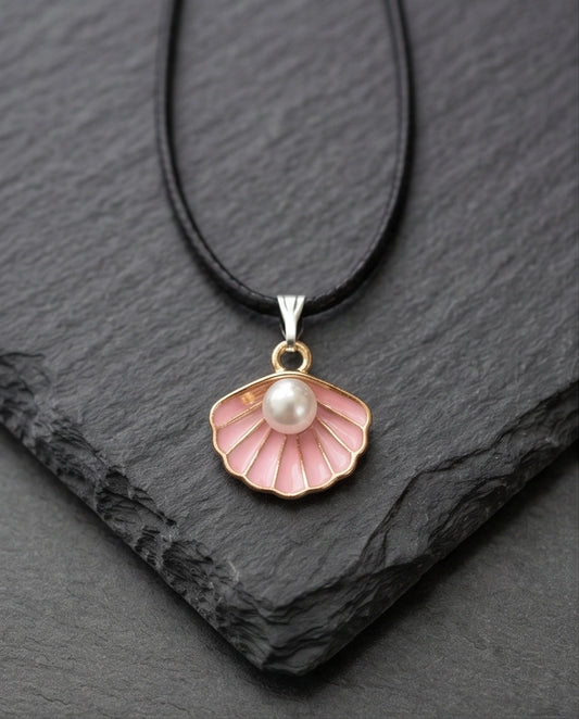 Pink Seashell Enamel Pendant Necklace with Faux Pearl