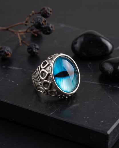 Azure Teardrop Filigree Slit-Pupil Silver Ring
