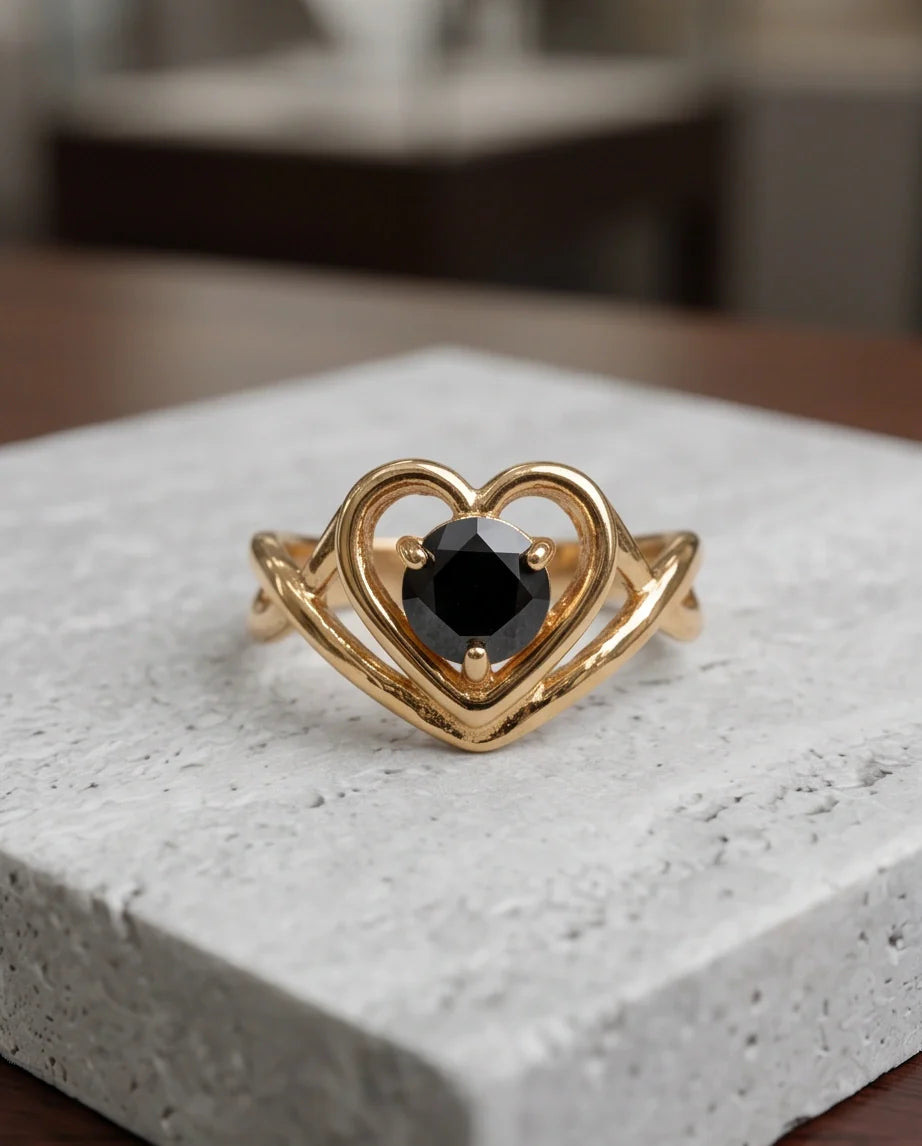 Gold Black Diamond Heart Openwork Ring