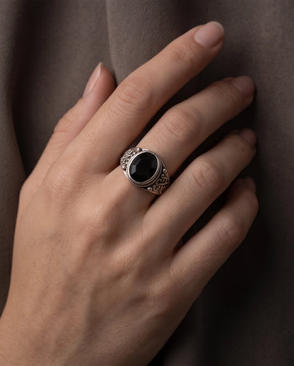 Faceted Oval Onyx-Style Beaded Bezel Filigree Silver Ring