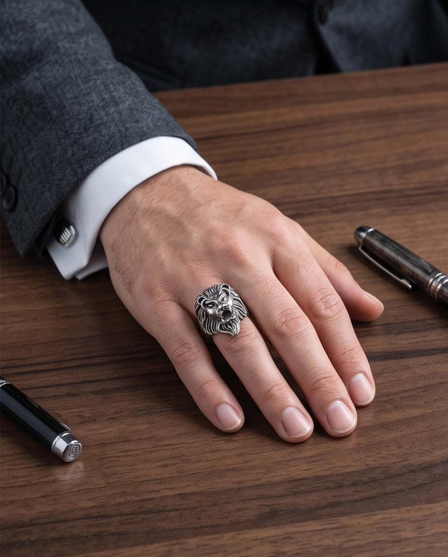 Roaring Majestic Lion Sculpted Ring
