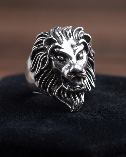 Roaring Majestic Lion Sculpted Ring
